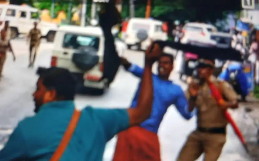 മന്ത്രി ശിവൻകുട്ടിക്കുനേരെ പാലക്കാട്ട് കരിങ്കൊടി