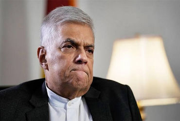 ലണ്ടൻ യാത്രയ്ക്ക് പൊതുപണം ദുരുപയോഗം ചെയ്തു:  ശ്രീലങ്കന്‍ മുൻ പ്രസിഡന്റ് റനിൽ വിക്രമസിംഗെ റിമാന്‍ഡില്‍