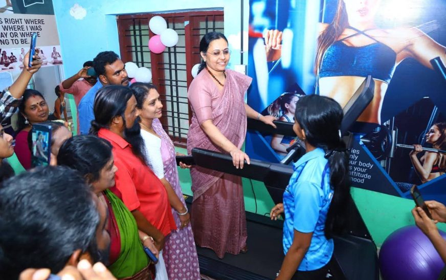 വല്ലന വനിതാ ജിം ആന്റ് ഫിറ്റ്‌നസ് സെന്റര്‍   ഉദ്ഘാടനം ചെയ്തു     ജനകീയ ആരോഗ്യ കേന്ദ്രങ്ങളുടെ പ്രവര്‍ത്തനം മാതൃകാപരം: മന്ത്രി വീണാ ജോര്‍ജ്