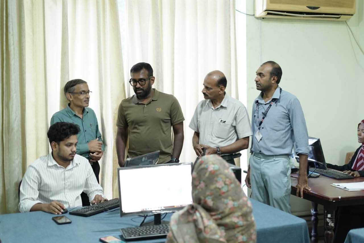 കേന്ദ്ര ഹജ്ജ് കമ്മിറ്റി ചീഫ് എക്‌സിക്യൂട്ടീവ് ഓഫീസർ  ഹജ്ജ് കമ്മിറ്റി ഓഫീസ് സന്ദർശിച്ചു