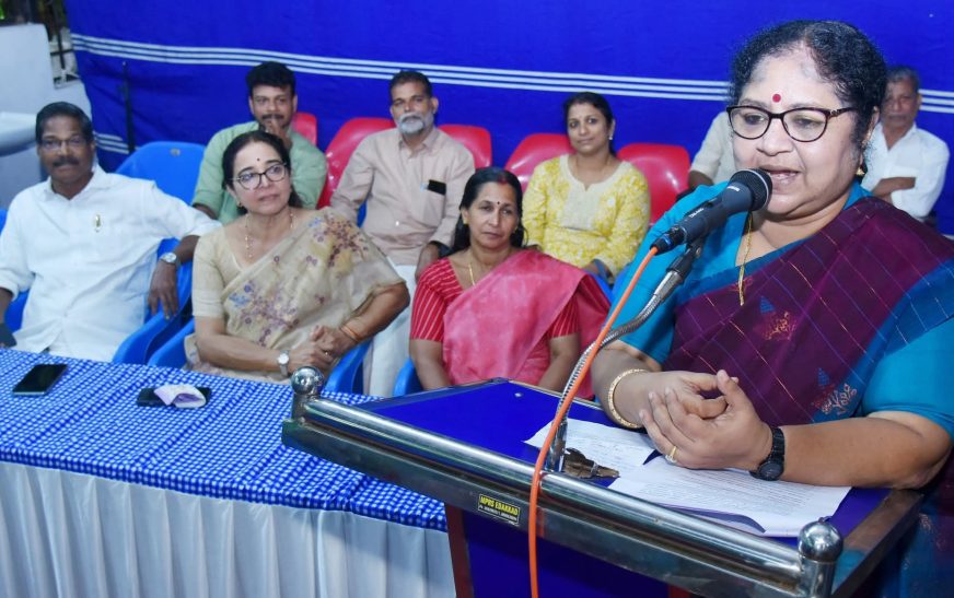 കുണ്ടൂപറമ്പ് പകല്‍ വീടിനെ മാതൃകാ സായംപ്രഭാ ഹോമായി ഏറ്റെടുക്കും -മന്ത്രി ആര്‍ ബിന്ദു 