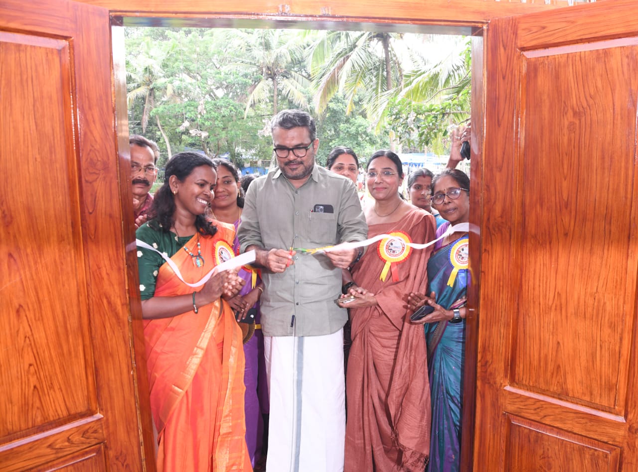 തദ്ദേശസ്ഥാപനങ്ങളുടെ സേവനങ്ങളെല്ലാം വിരൽത്തുമ്പിലെത്തിച്ച രാജ്യത്തെ ഏകസംസ്ഥാനം കേരളം: മന്ത്രി എം ബി രാജേഷ്