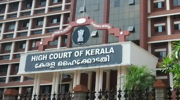 പമ്പയുടെ പരിശുദ്ധി കാത്തുസൂക്ഷിക്കണം;ആഗോള അയ്യപ്പ സംഗമത്തിന് അനുമതി നൽകി ഹൈക്കോടതി