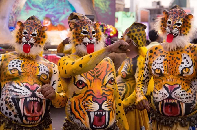 പുലികളി; നാളെ ഉച്ചയ്ക്ക് ശേഷം പ്രാദേശിക അവധി പ്രെഖ്യാപിച്ചു