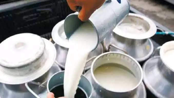 പാൽ വില വർധിപ്പിക്കും; വിലവർധന ക്ഷീര കർഷകർക്ക് പ്രയോജനകരമാം വിധം: മന്ത്രി ജെ ചിഞ്ചുറാണി