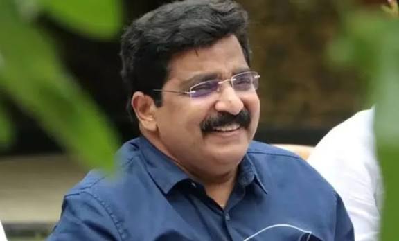 എംഎല്‍എ എം കെ മുനീറിന്‍റെ ആരോഗ്യനിലയിൽ പുരോഗതി