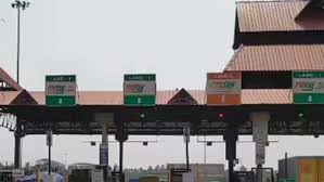 പാലിയേക്കരയില്‍ ടോള്‍ പിരിവ്; എല്ലാം പരിഹരിച്ചെന്ന ജില്ലാ കളക്ടറുടെ റിപ്പോര്‍ട്ട് കിട്ടട്ടെ: ഹൈക്കോടതി  