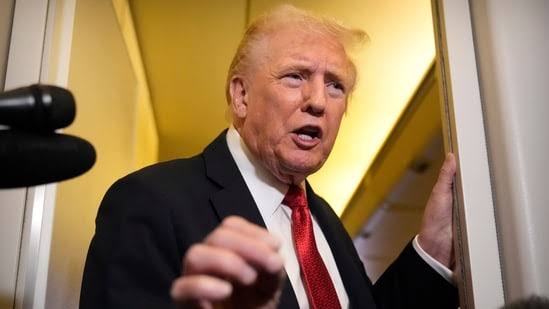 2f4e0f7f369cc9023a17c3aa792a5c500d195b1eed060ef389e0cfbc5d7986b9.0