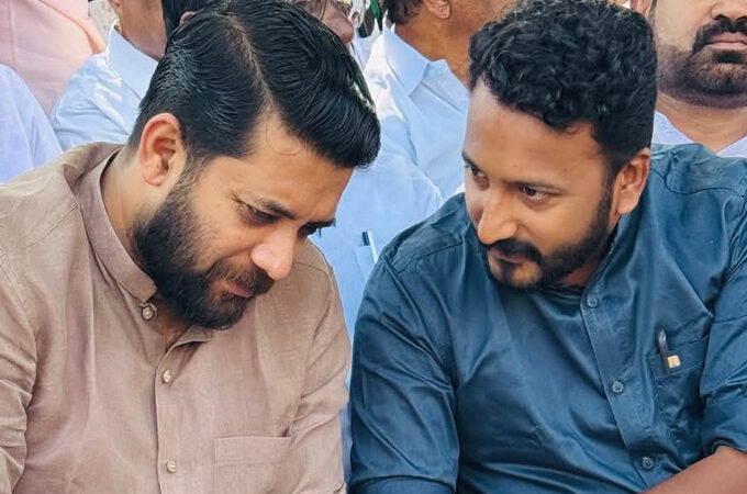 Shafi-Parambil-support-Rahul-Mamkootathil-680x450