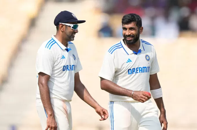 ravichandran-ashwin-jasprit-bumrah-680x450.jpg