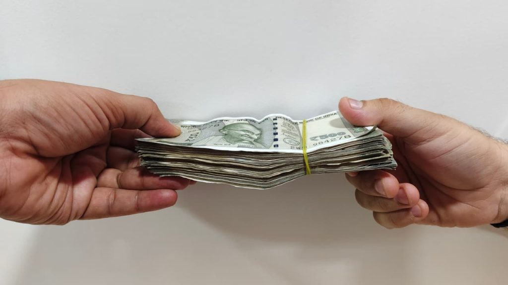 w-1280,h-720,format-jpg,imgid-01k6w723wayecec1qrdv5zsn7k,imgname-personal-loan-key-fact-statement-1759736041353