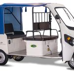 kinetic-safar-smart-1682688058