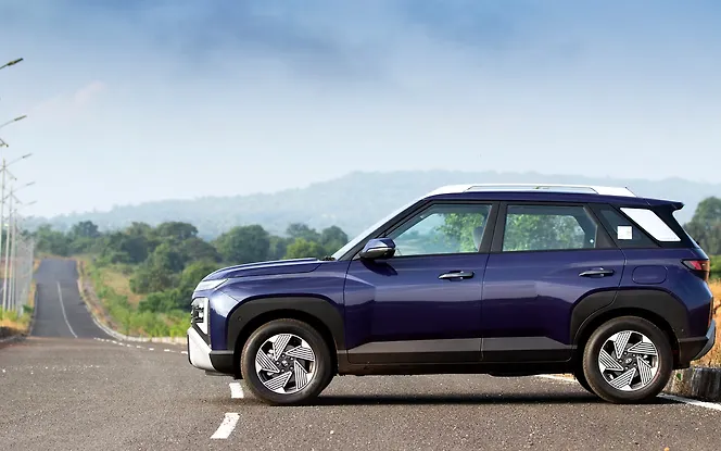 venue-exterior-left-side-view