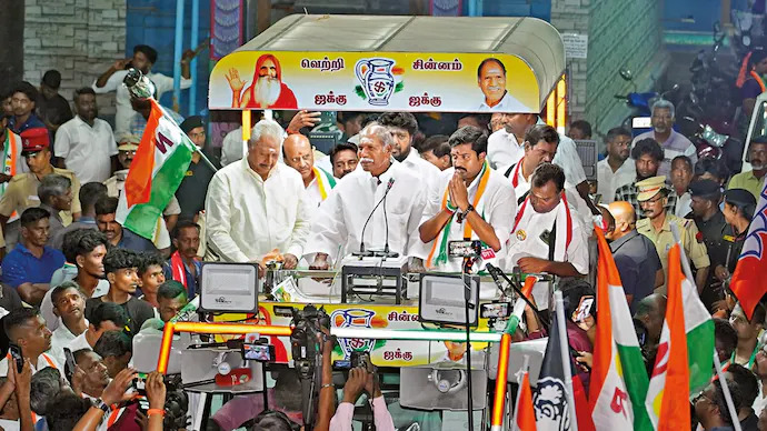 പുതുച്ചേരി രാഷ്ട്രീയ ഭൂപ്രകൃതിയും പ്രവണതകളും