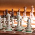 Chess_pieces_close_up