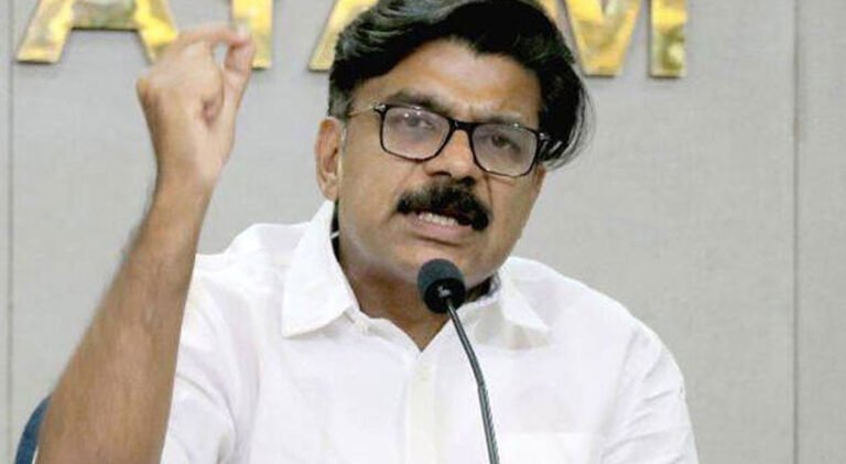 mathew-kuzhalnadan