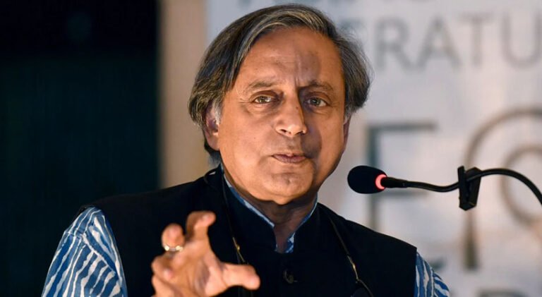 Shashi_Tharoor
