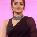 Trisha_Krishnan_at_PS1_pre_release_event_(3)_(cropped)